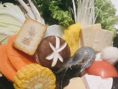 -呷哺呷哺 黄金牧场 (新中关购物中心店)