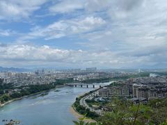 -叠彩山景区