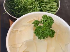 -如一鸡鲍鱼·粤式煲汤(长泰广场店)