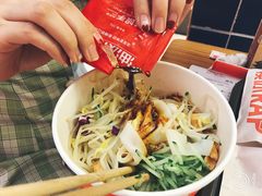 秘制红油凉皮-姑娘手肉夹馍·凉皮·粉面(三盛广场店)