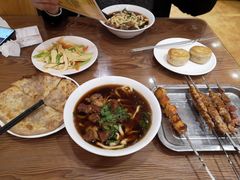 -清真吴记门钉肉饼·喜多利