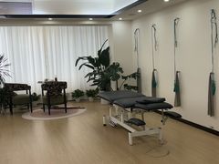 -简·无界健身工作室·运动康复·体态(石厦店)