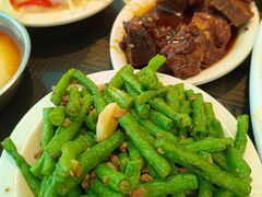 -荟选餐饮徐家汇社区食堂(徐虹北路店)