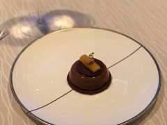 -迪拜帆船酒店海底餐厅