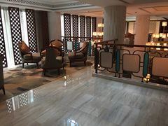 -浅深(世茂滨江精品店)