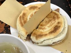 -子午路张记肉夹馍(翠华路店)