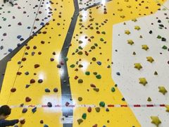 -问山MountQuest攀岩馆