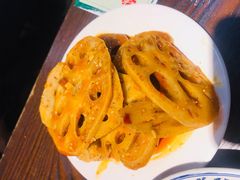藕片-爆炸头阿姨小四川正宗川味小吃(无任何分店)