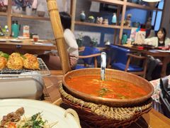 -雀舞云南菜(天津天河城购物中心店)