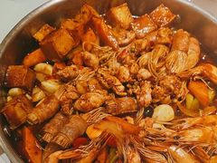 -黄记煌三汁焖锅(新佳丽江汉路店)