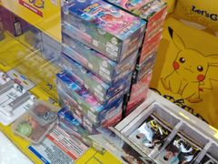 -BSX潮玩·任天堂.宝可梦卡牌道馆(大宁国际店)