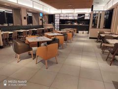 大堂-必胜客(海滨店)