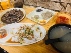 咸橄榄粉肠汤-汕尾小吃铜盘推(埔尾篮球场店)
