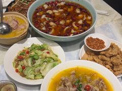 -孔雀云贵川·融合菜(长宁来福士店)