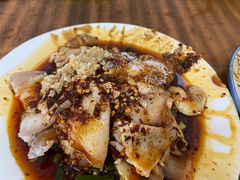 蒜泥白肉-温记府廟豆汤饭·始于1955年(海椒店)