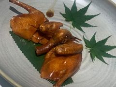 脆皮乳鸽-富淳饭店(陆家嘴保利广场店)