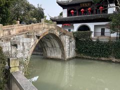 -汇龙潭