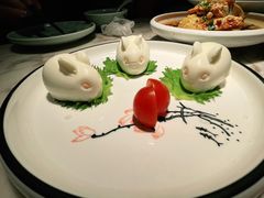 网红慕斯小白兔-韵秋荷(宝山龙湖天街店)