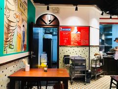 大堂-陈光记烧腊(长寿路店)