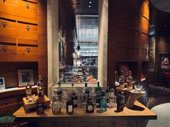 -恰餐厅及酒吧 CHAR Bar & Grill (北京丽都皇冠假日店)
