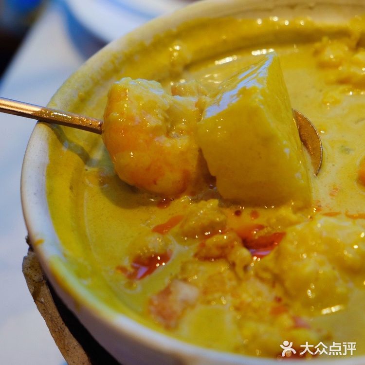 风靡魔都十年的泰国菜,置身于海滩边的泰妃殿