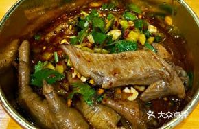 Chicken Wing and Pork Trotter Combo