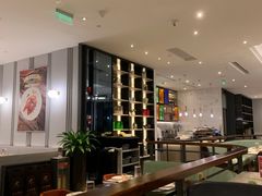 -港丽餐厅(高德置地店)