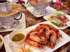 -两兄弟Song Pee Nong(2号店)