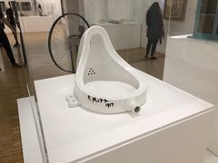-蓬皮杜艺术中心