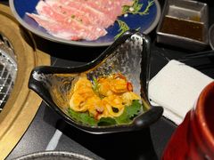-山川小町·极番烧肉(新地假日广场店)