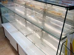 面包甜点陈列柜-味多美蛋糕(洋桥店)