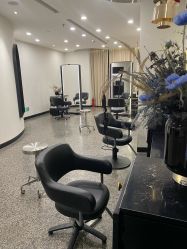 -SWANK SALON