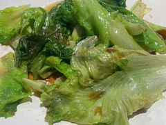 -臻鲜燕海鲜融合餐厅(金陵style店)