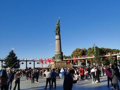 -人民防洪胜利纪念塔