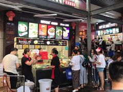 门面-八一好吃街·高品美食广场