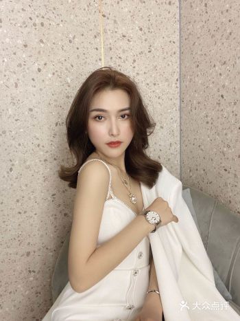 中发网红气垫烫 根据脸型设计长度