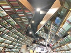 -钟书阁(珍园店)