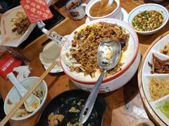 -怪噜范·老贵阳街头名小吃(鸿通城店)