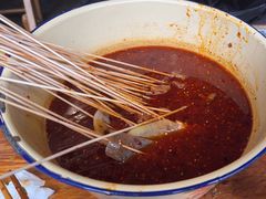 -拈签一笑黄牛肉辣卤串串