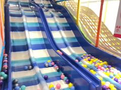 -蒙特利亲子乐园