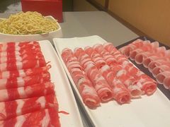 一盘吃不够的内蒙草原羔羊肉-海底捞火锅(奥山世纪城店)