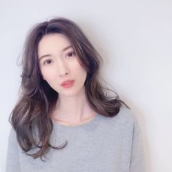 -GIRL STYLE 烫发·染发沙龙