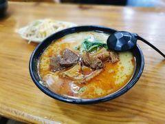 招牌牛三宝拌面-志权牛肉面(灵山路店)