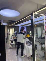 -藤野造型烫发染发