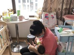 -苏州雏渐肥月嫂