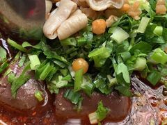 肥肠血旺-茅屋大酒店