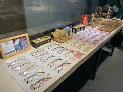 -Trend1881视光·蔡司视觉(领展广场店)