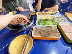 -马路边边火锅串串(观前街店)