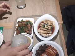 -老乡鸡(融科天地店)