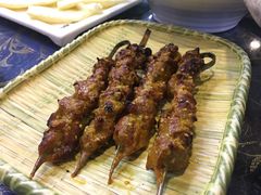 -乡村馕坑肉·烧烤·新疆菜·本地人更爱吃(阿勒泰首店)